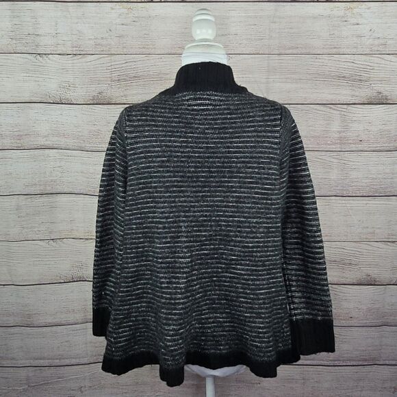 Carve Designs Women's Wool Blend Shawl Black White Striped Cardigan XL - Picture 4 of 8